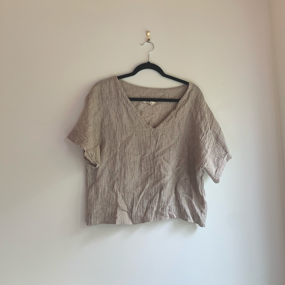Peplum Co Alia Tee. Size S in Sahara Stripe. Linen.